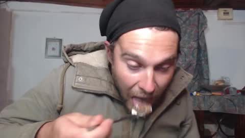 cumingdutchman online show from September 19, 2025, 2:35 am