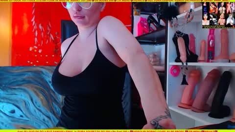 cuminmenowbby online show from October 25, 2025, 10:56 am