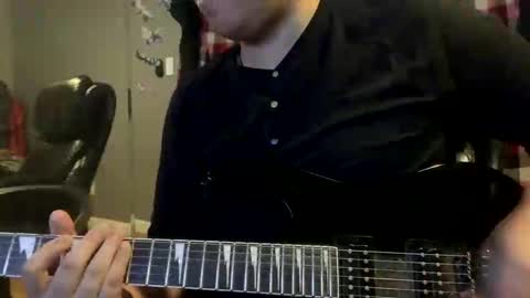 cummer23245 online show from October 20, 2025, 11:05 pm