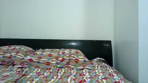 Cumms Cam online show from February 16, 2025, 12:43 pm