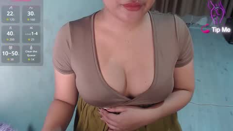 Snapshot of cumming_layxx chatting on October 12, 2025, 5:34 pm alay online show from October 12, 2025, 5:34 pm