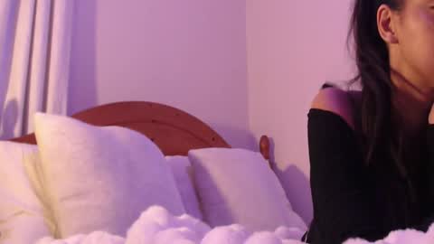 Giselle online show from October 27, 2025, 12:36 am