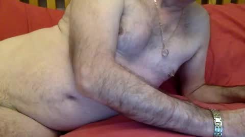Snapshot of cumonherguys chatting on December 31, 2024, 8:26 am cumonherguys online show from December 31, 2024, 8:26 am