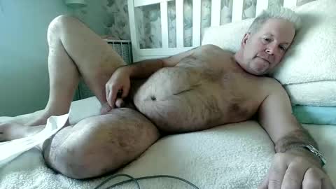 Snapshot of cumovermexxxxx chatting on January 25, 2025, 9:47 am cumovermexxxxx online show from January 25, 2025, 9:47 am