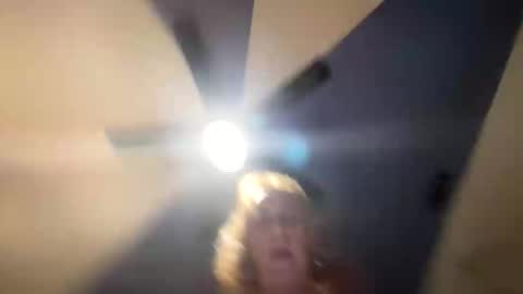 Snapshot of cumsinmealot chatting on January 16, 2026, 6:39 am Aprilia online show from January 16, 2026, 6:39 am