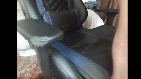 Snapshot of cumswallower42069 chatting on April 19, 2026, 9:39 pm cumswallower42069 online show from April 19, 2026, 9:39 pm