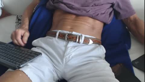 chattrbatr online show from February 6, 2025, 6:24 pm