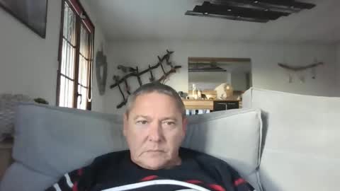 cuni6969 online show from December 6, 2024, 1:11 pm