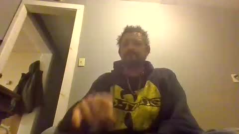 Snapshot of cuntreeboy68 chatting on December 8, 2024, 3:00 am Bash online show from December 8, 2024, 3:00 am