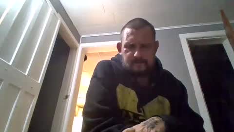 Snapshot of cuntreeboy68 chatting on January 6, 2025, 6:03 am Bash online show from January 6, 2025, 6:03 am