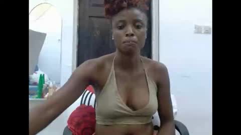 cupidxdoll online show from November 30, 2025, 7:07 pm