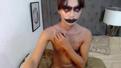 Xyrien online show from November 1, 2025, 4:36 am