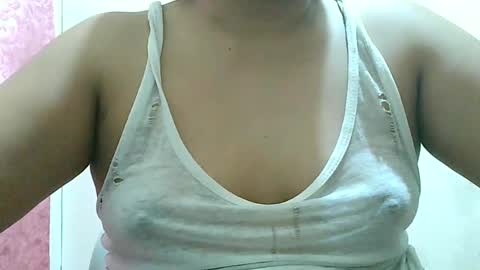 curious_girl247 online show from January 22, 2025, 8:28 pm