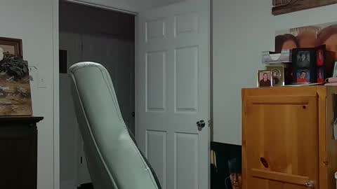 curious couple online show from January 24, 2025, 12:52 pm