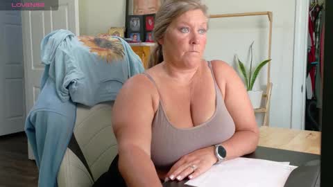 curious couple online show from March 5, 2026, 6:04 pm