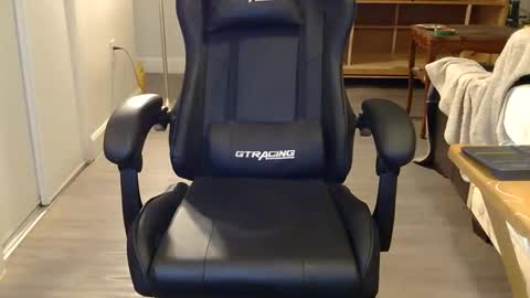 curiouss25 online show from January 14, 2026, 9:31 pm