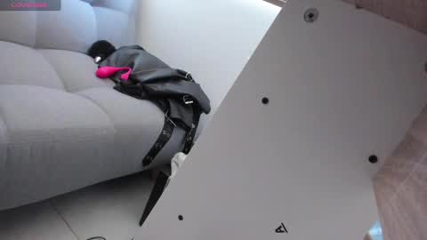 Snapshot of curly_cam_queen chatting on March 2, 2025, 10:48 pm Bruna online show from March 2, 2025, 10:48 pm