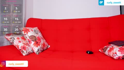 Curly  -  OF- CURLY SWEETT online show from February 6, 2025, 2:48 pm