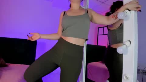 Vixen Please click followww 3333 online show from September 19, 2025, 6:37 am