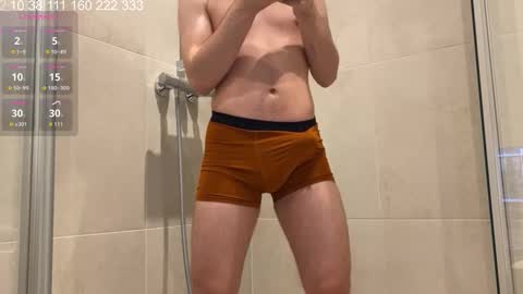 Mike  pvt is open online show from October 30, 2025, 9:15 pm