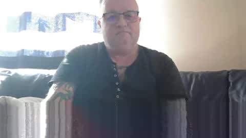 curtus14 online show from March 1, 2025, 8:45 am