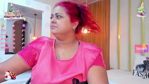 Snapshot of curvy_beauty_ chatting on December 14, 2024, 11:29 am Hanna online show from December 14, 2024, 11:29 am