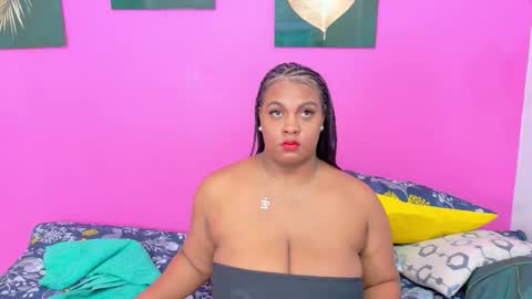 curvyhomebebe online show from November 27, 2025, 2:46 am