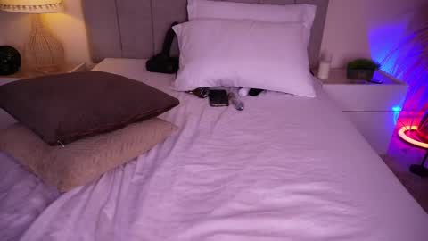 Samantha online show from February 27, 2025, 8:20 pm