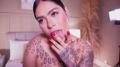 Samantha online show from March 8, 2026, 5:06 pm