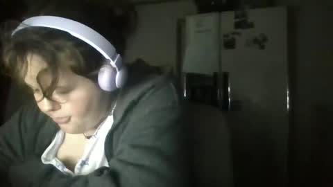 dahlia -kim online show from March 10, 2026, 10:53 am