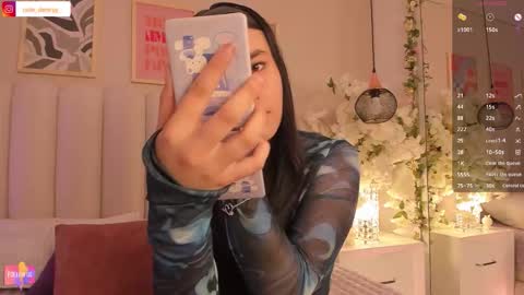 Amber  online show from November 15, 2025, 7:54 pm