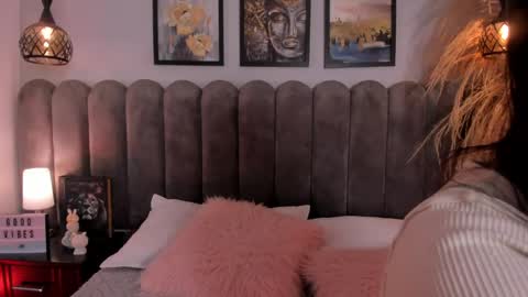 Snapshot of cute__cherry_ chatting on April 18, 2026, 7:18 pm Amber online show from April 18, 2026, 7:18 pm