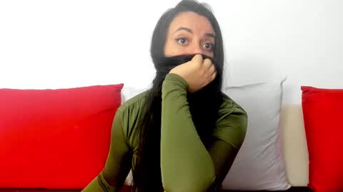 cute_angel95 online show from November 5, 2025, 8:09 pm