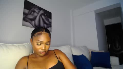 Snapshot of cute_ass18 chatting on February 6, 2025, 2:04 pm Liya online show from February 6, 2025, 2:04 pm