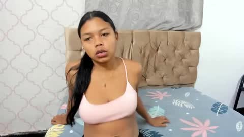 cute_ebony_18_ online show from November 18, 2025, 12:20 pm