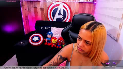 Snapshot of cute_elii chatting on February 1, 2025, 11:06 pm    Independent Model online show from February 1, 2025, 11:06 pm