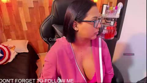 Snapshot of cute_elii chatting on October 3, 2025, 11:24 pm    Independent Model online show from October 3, 2025, 11:24 pm