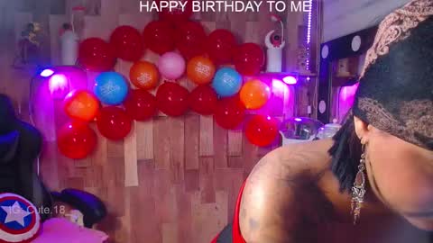 Snapshot of cute_elii chatting on October 27, 2025, 11:41 pm    Independent Model online show from October 27, 2025, 11:41 pm