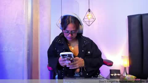    Independent Model online show from May 22, 2026, 1:06 pm