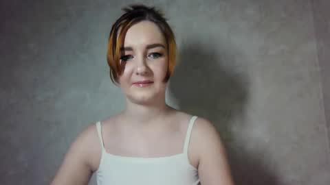 cute_heat online show from December 2, 2025, 10:49 pm