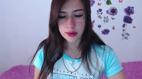 Snapshot of cute_isaa chatting on February 8, 2026, 9:07 pm Isabella online show from February 8, 2026, 9:07 pm