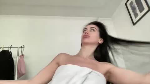 Snapshot of cute_kriss94 chatting on May 10, 2026, 1:49 pm cute_kriss94 online show from May 10, 2026, 1:49 pm