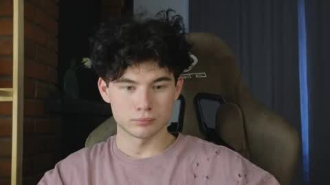 Mike online show from April 24, 2026, 8:39 am