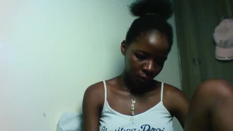 Snapshot of cute_sexy3 chatting on January 18, 2025, 7:17 am SHARON online show from January 18, 2025, 7:17 am