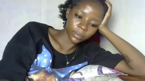 Snapshot of cute_sexy3 chatting on February 26, 2025, 4:56 pm SHARON online show from February 26, 2025, 4:56 pm