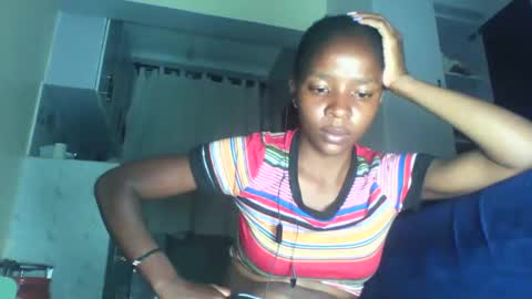 SHARON online show from April 13, 2026, 10:15 pm