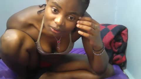 cute_shaniz online show from October 24, 2025, 6:48 pm