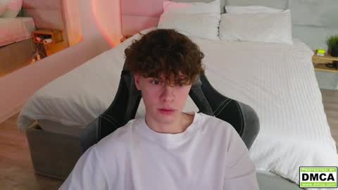 Thomas -  online show from December 16, 2024, 12:15 am