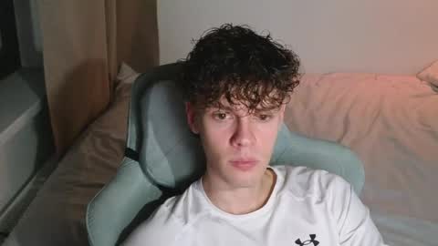 Snapshot of cute_thomas chatting on April 6, 2026, 8:32 pm Thomas - online show from April 6, 2026, 8:32 pm