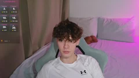 Snapshot of cute_thomas chatting on April 24, 2026, 7:27 pm Thomas - online show from April 24, 2026, 7:27 pm